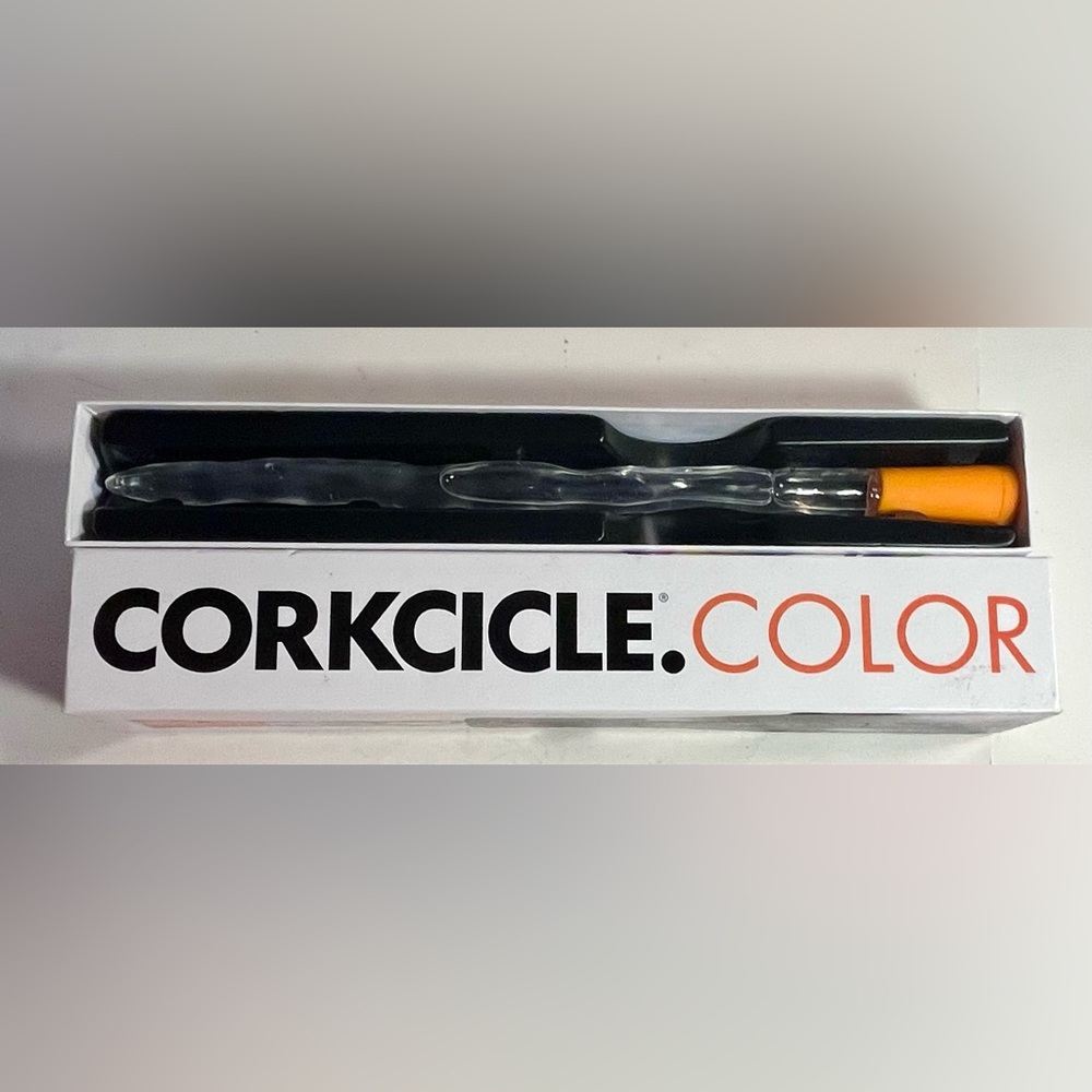 CORKCICLE COLOR Orange Wine Bottle Cooler Stopper New In Box!
